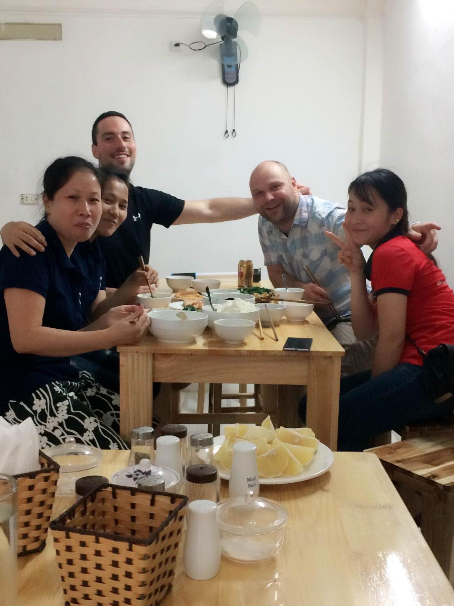Thuc At 3Am - Hanoi Lotus Esterno foto